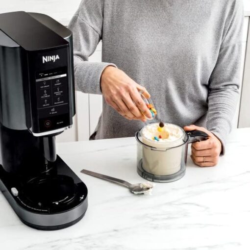Ninja CREAMi Ice Cream, Sorbet, Milkshake Maker + 3 CREAMi Pints, Black - Image 4