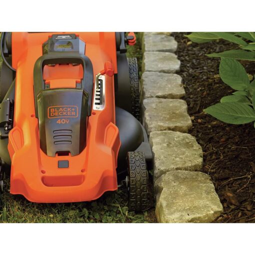 BLACK+DECKER CM2043C Cordless Mower, 20" - Image 3