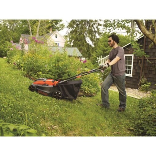 BLACK+DECKER 40V MAX* Cordless Lawn Mower, 16-Inch (CM1640) - Image 2